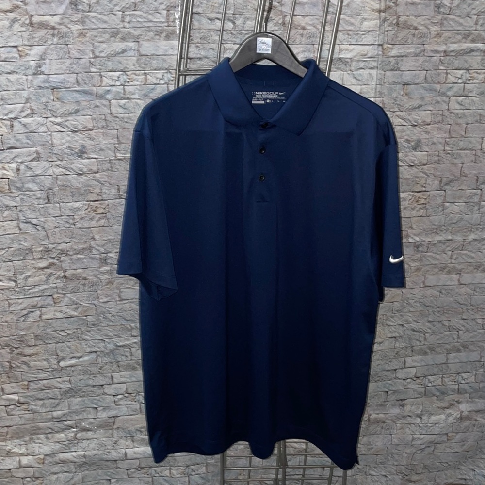 🔥🔥 Nike Dry Essential Solid Polo for Men Size: XL🔥🔥